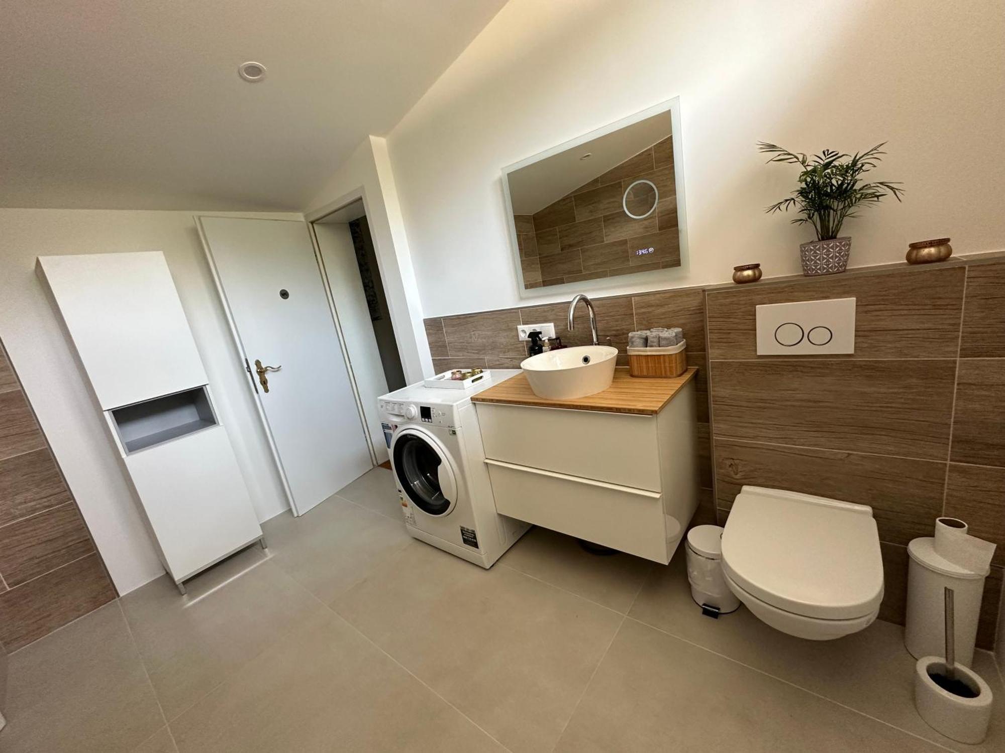 A&E Rooms Fernwald Εξωτερικό φωτογραφία
